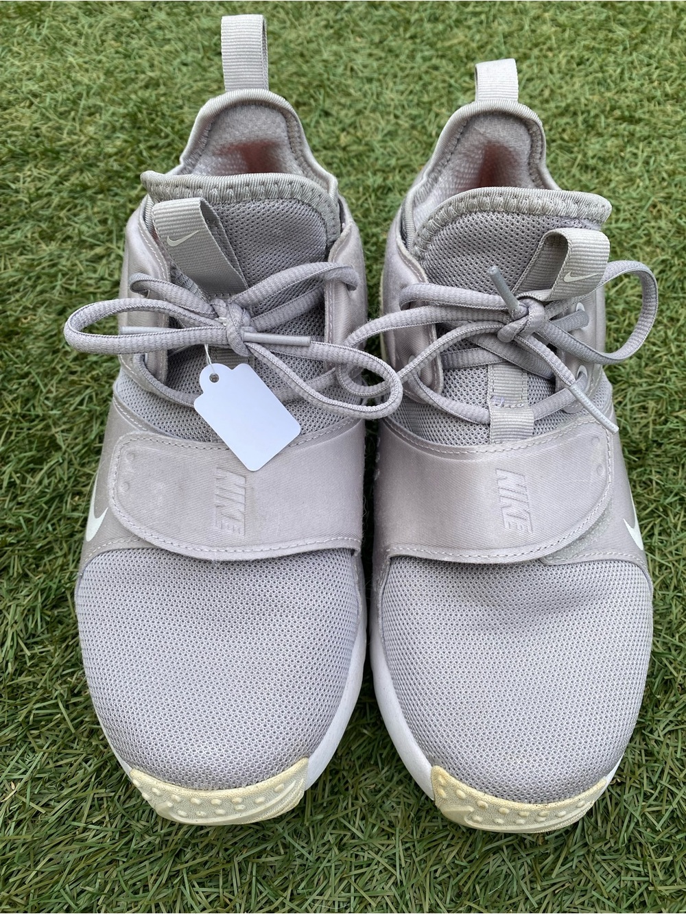 Nike AirMax Sneakers